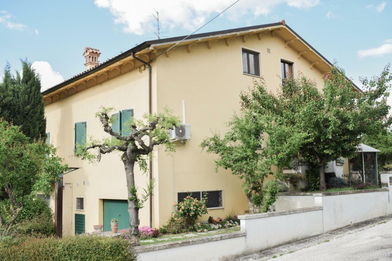 Tre Civette Sul Como Cartoceto 外观 照片
